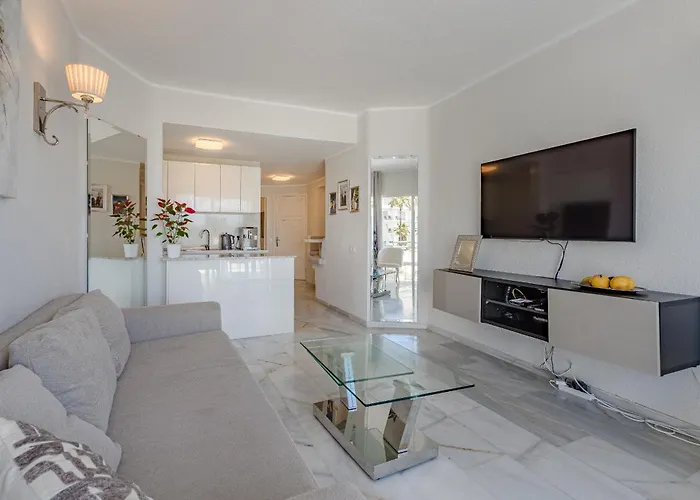 Fanabe Tenerife Apartment *